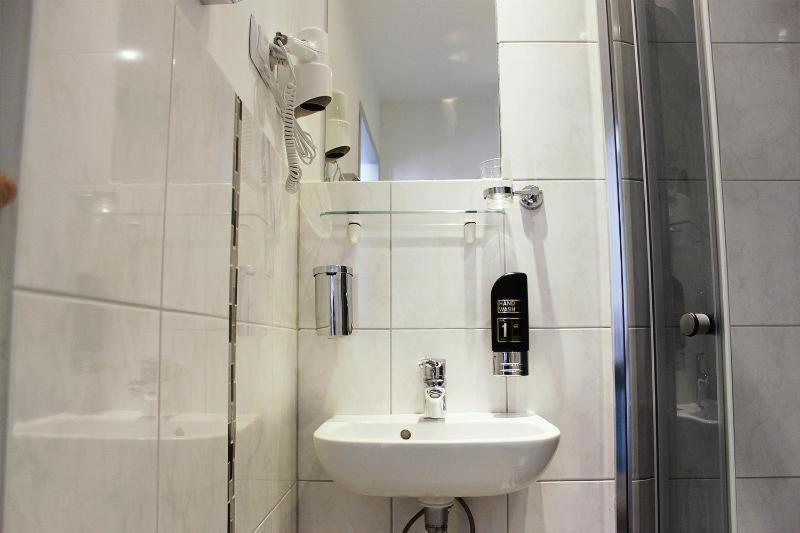 Skyline Hotel Ганновер Экстерьер фото
